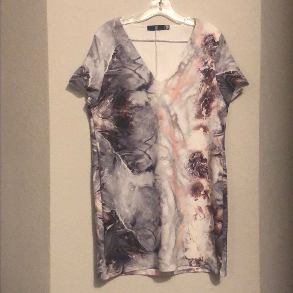 Marble print tshirt dress